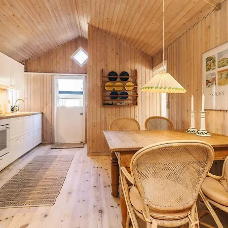 4 Person In Skagen-by Traum